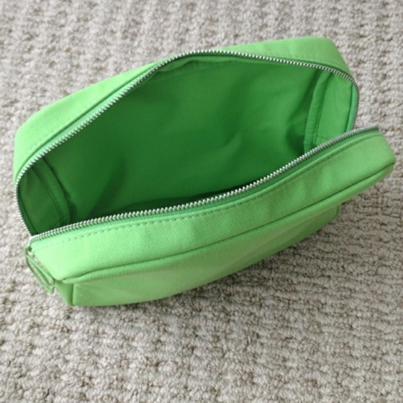 Valentino Green Beauty Bay - Picture 3 of 14